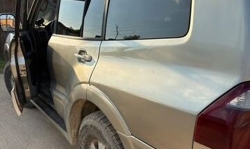 Mitsubishi Pajero III рестайлинг, 2003 год, 750 000 рублей, 1 фотография