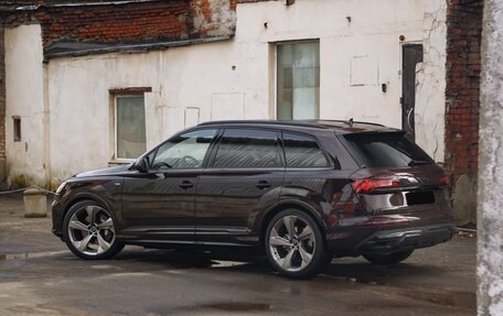 Audi Q7, 2021 год, 9 000 000 рублей, 3 фотография