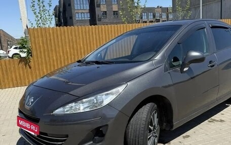 Peugeot 408 I рестайлинг, 2013 год, 600 000 рублей, 3 фотография