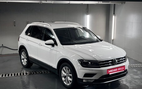 Volkswagen Tiguan II, 2017 год, 2 480 000 рублей, 5 фотография