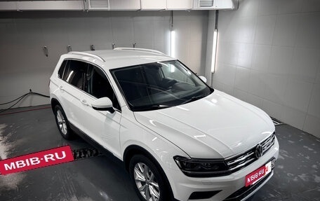 Volkswagen Tiguan II, 2017 год, 2 480 000 рублей, 4 фотография