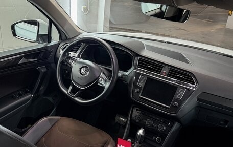Volkswagen Tiguan II, 2017 год, 2 480 000 рублей, 12 фотография
