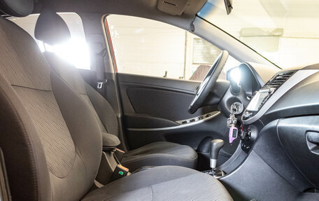 Hyundai Solaris II рестайлинг, 2012 год, 849 000 рублей, 19 фотография