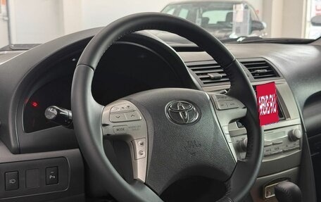 Toyota Camry, 2011 год, 1 370 000 рублей, 12 фотография