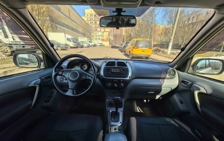 Toyota RAV4, 2002 год, 610 000 рублей, 10 фотография