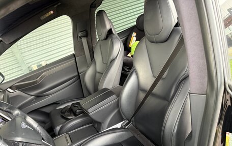 Tesla Model X I, 2018 год, 3 550 000 рублей, 10 фотография