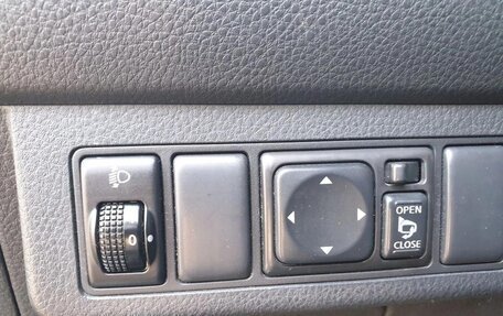 Nissan Tiida, 2007 год, 850 000 рублей, 20 фотография