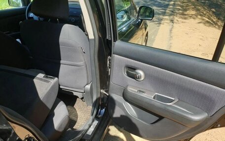 Nissan Tiida, 2007 год, 850 000 рублей, 27 фотография
