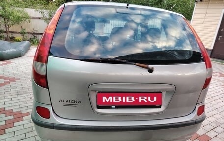 Nissan Almera Tino i, 2003 год, 199 000 рублей, 6 фотография