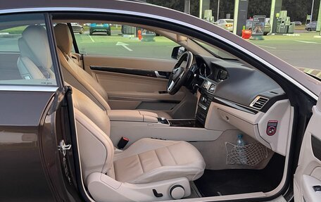 Mercedes-Benz E-Класс, 2014 год, 2 150 000 рублей, 7 фотография