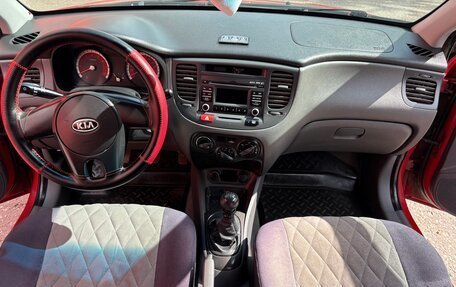 KIA Rio II, 2011 год, 600 000 рублей, 7 фотография