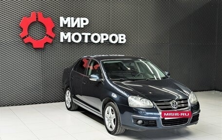 Volkswagen Jetta VI, 2010 год, 777 000 рублей, 3 фотография