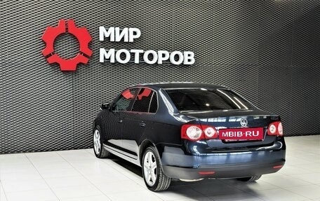 Volkswagen Jetta VI, 2010 год, 777 000 рублей, 7 фотография