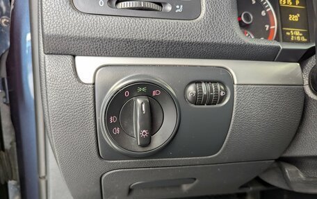 Volkswagen Jetta VI, 2010 год, 777 000 рублей, 29 фотография