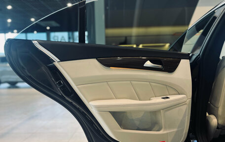 Mercedes-Benz CLS, 2016 год, 2 350 000 рублей, 24 фотография