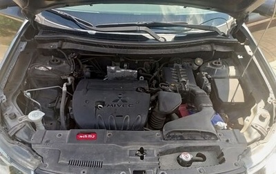 Mitsubishi Outlander III рестайлинг 3, 2013 год, 1 800 000 рублей, 1 фотография