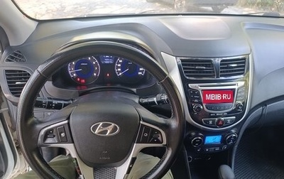 Hyundai Solaris II рестайлинг, 2012 год, 700 000 рублей, 1 фотография
