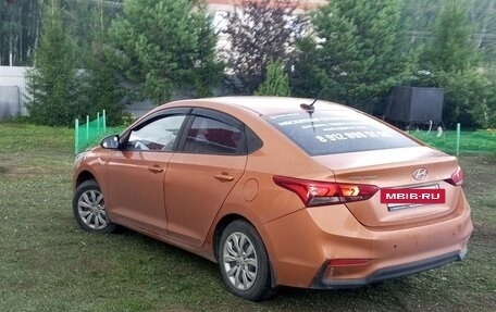 Hyundai Solaris II рестайлинг, 2018 год, 1 150 000 рублей, 4 фотография