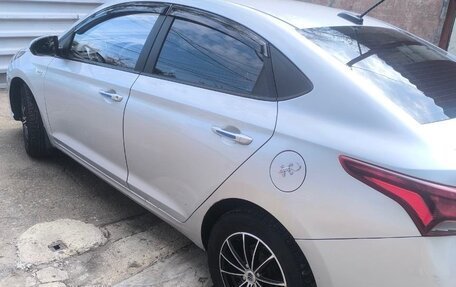 Hyundai Solaris II рестайлинг, 2020 год, 1 200 000 рублей, 3 фотография