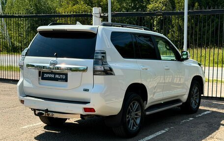 Toyota Land Cruiser Prado 150 рестайлинг 2, 2017 год, 3 699 000 рублей, 4 фотография