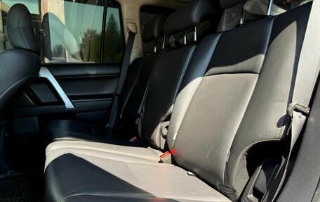 Toyota Land Cruiser Prado 150 рестайлинг 2, 2017 год, 3 699 000 рублей, 23 фотография