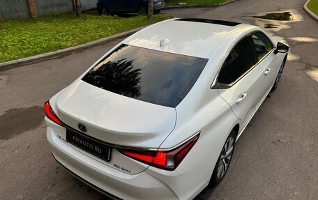 Lexus ES VII, 2021 год, 3 450 000 рублей, 15 фотография