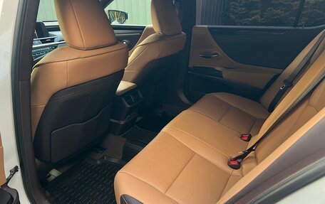 Lexus ES VII, 2021 год, 3 450 000 рублей, 25 фотография