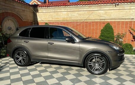 Porsche Cayenne III, 2011 год, 2 200 000 рублей, 3 фотография