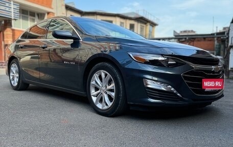 Chevrolet Malibu IX, 2019 год, 1 400 000 рублей, 4 фотография