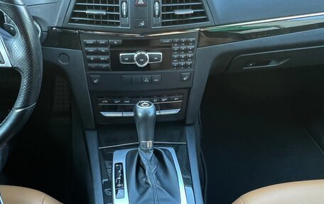 Mercedes-Benz E-Класс, 2012 год, 1 550 000 рублей, 16 фотография