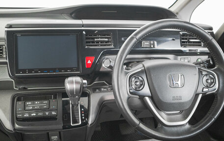 Honda Stepwgn IV, 2016 год, 1 849 000 рублей, 15 фотография