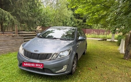 KIA Rio III рестайлинг, 2012 год, 1 050 000 рублей, 2 фотография