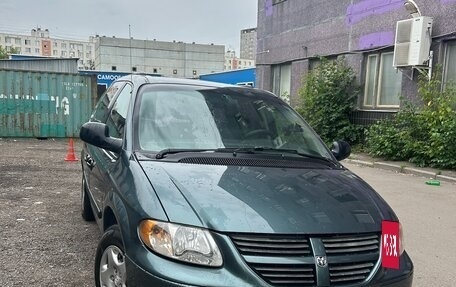Dodge Caravan IV, 2004 год, 470 000 рублей, 18 фотография