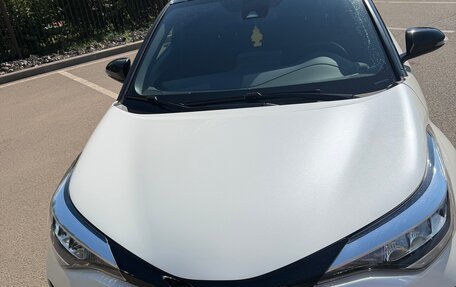 Toyota C-HR I рестайлинг, 2021 год, 2 400 000 рублей, 6 фотография