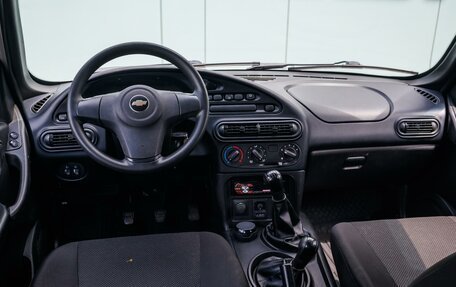 Chevrolet Niva I рестайлинг, 2013 год, 719 000 рублей, 6 фотография