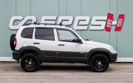 Chevrolet Niva I рестайлинг, 2013 год, 719 000 рублей, 5 фотография