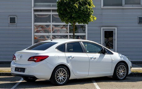 Opel Astra J, 2012 год, 755 000 рублей, 6 фотография