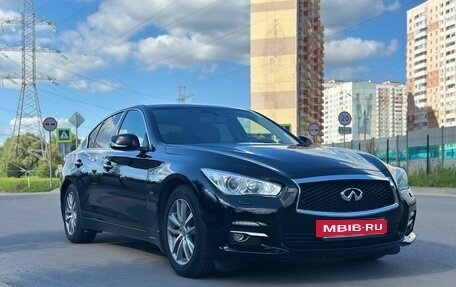 Infiniti Q50 I рестайлинг, 2015 год, 1 500 000 рублей, 2 фотография