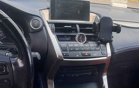 Lexus NX I, 2017 год, 3 200 000 рублей, 10 фотография