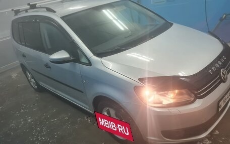 Volkswagen Touran III, 2012 год, 830 000 рублей, 7 фотография