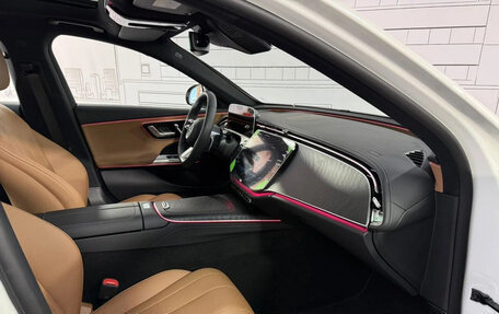 Mercedes-Benz E-Класс, 2025 год, 7 590 000 рублей, 10 фотография