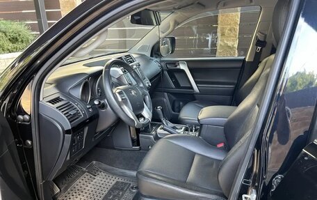 Toyota Land Cruiser Prado 150 рестайлинг 2, 2014 год, 4 200 000 рублей, 8 фотография