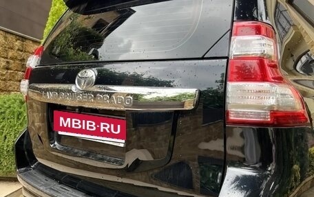Toyota Land Cruiser Prado 150 рестайлинг 2, 2014 год, 4 200 000 рублей, 6 фотография