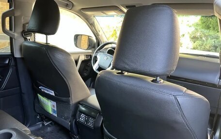 Toyota Land Cruiser Prado 150 рестайлинг 2, 2014 год, 4 200 000 рублей, 21 фотография