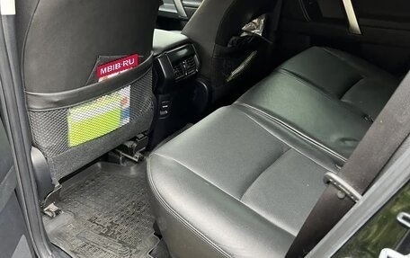 Toyota Land Cruiser Prado 150 рестайлинг 2, 2014 год, 4 200 000 рублей, 23 фотография