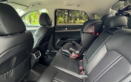 KIA K5, 2021 год, 2 600 000 рублей, 13 фотография