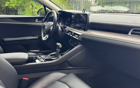 KIA K5, 2021 год, 2 600 000 рублей, 22 фотография