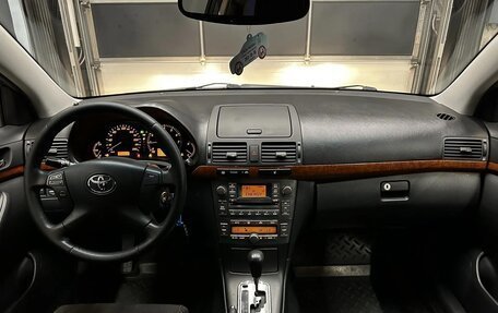 Toyota Avensis III рестайлинг, 2007 год, 930 000 рублей, 15 фотография