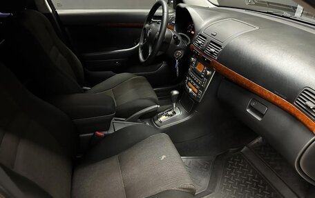 Toyota Avensis III рестайлинг, 2007 год, 930 000 рублей, 24 фотография