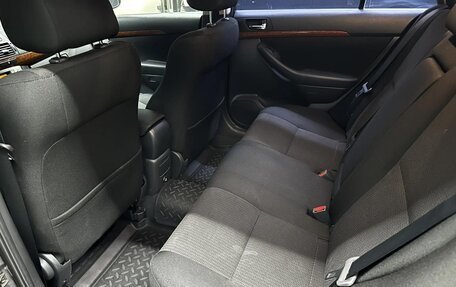 Toyota Avensis III рестайлинг, 2007 год, 930 000 рублей, 19 фотография